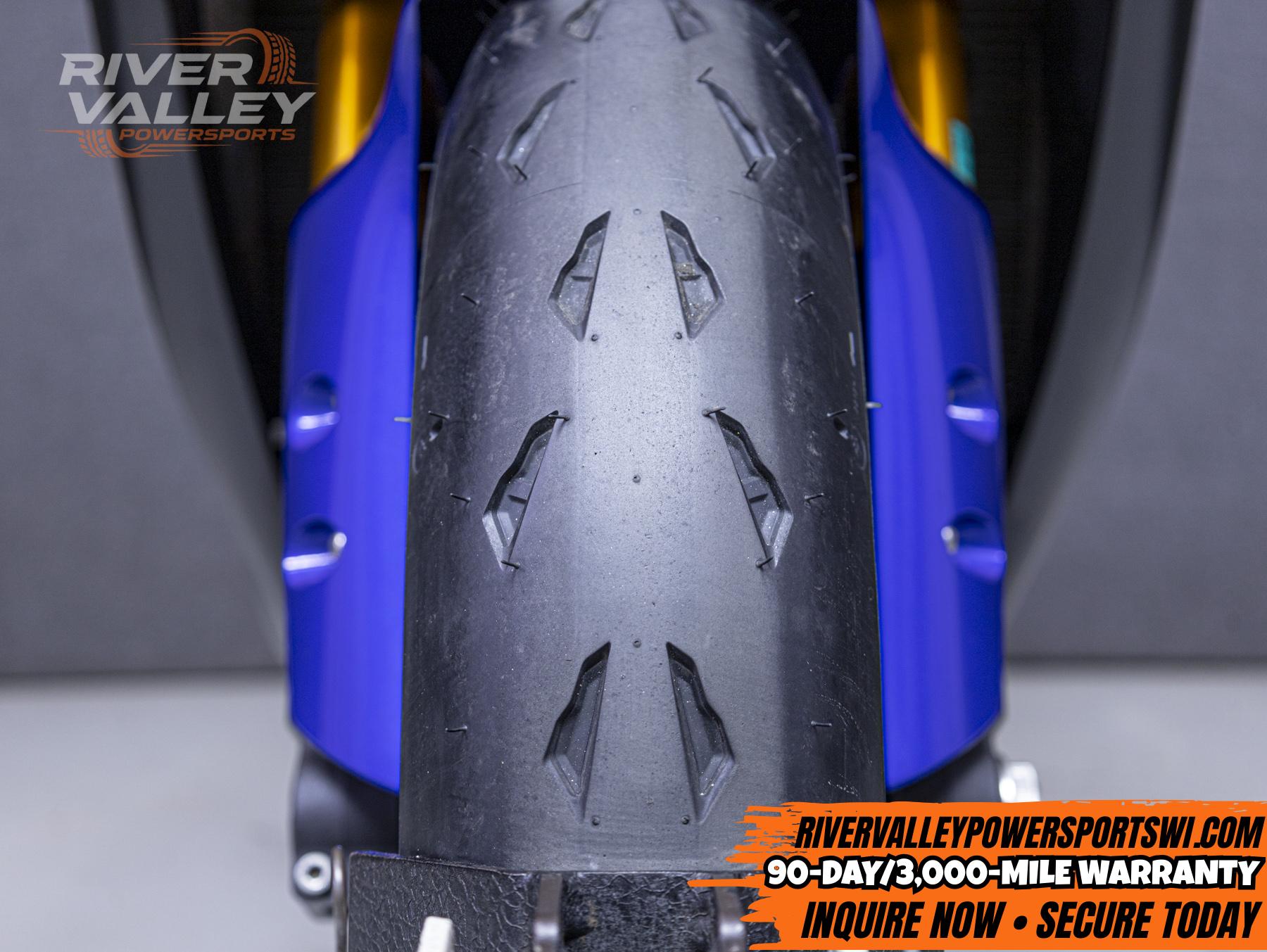 2019 YAMAHA YZFR1 1000 W/ABS