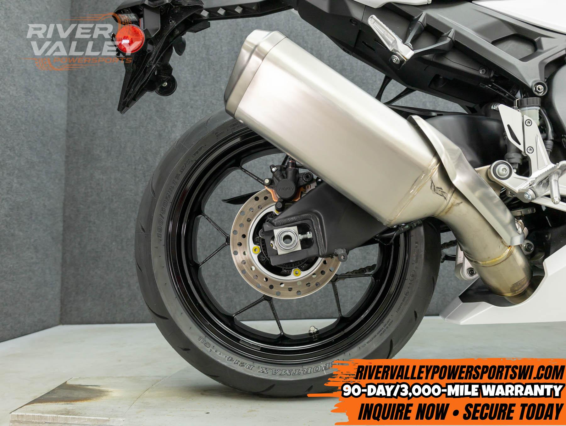 2025 HONDA CBR1000RR W/ABS