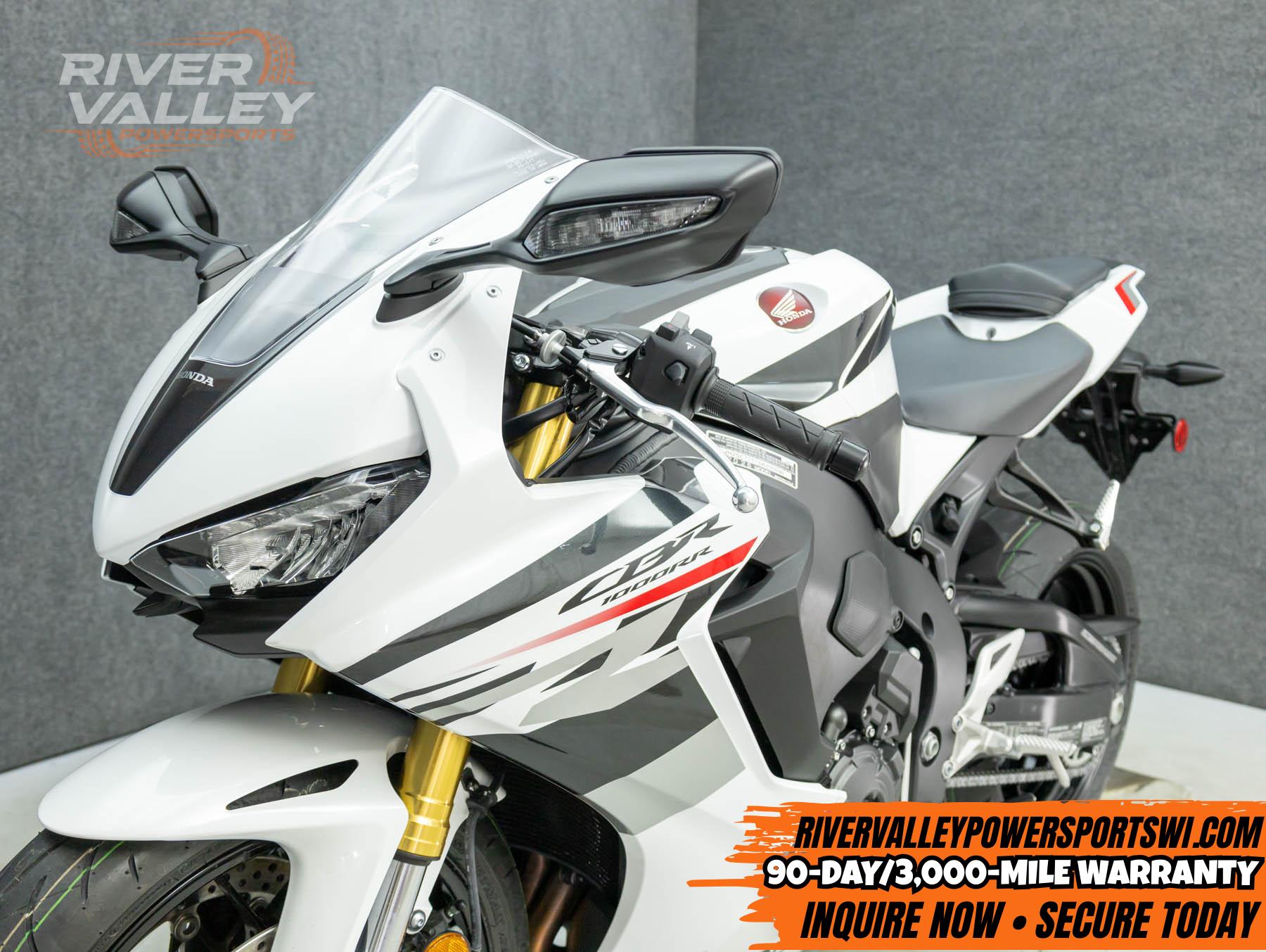 2025 HONDA CBR1000RR W/ABS