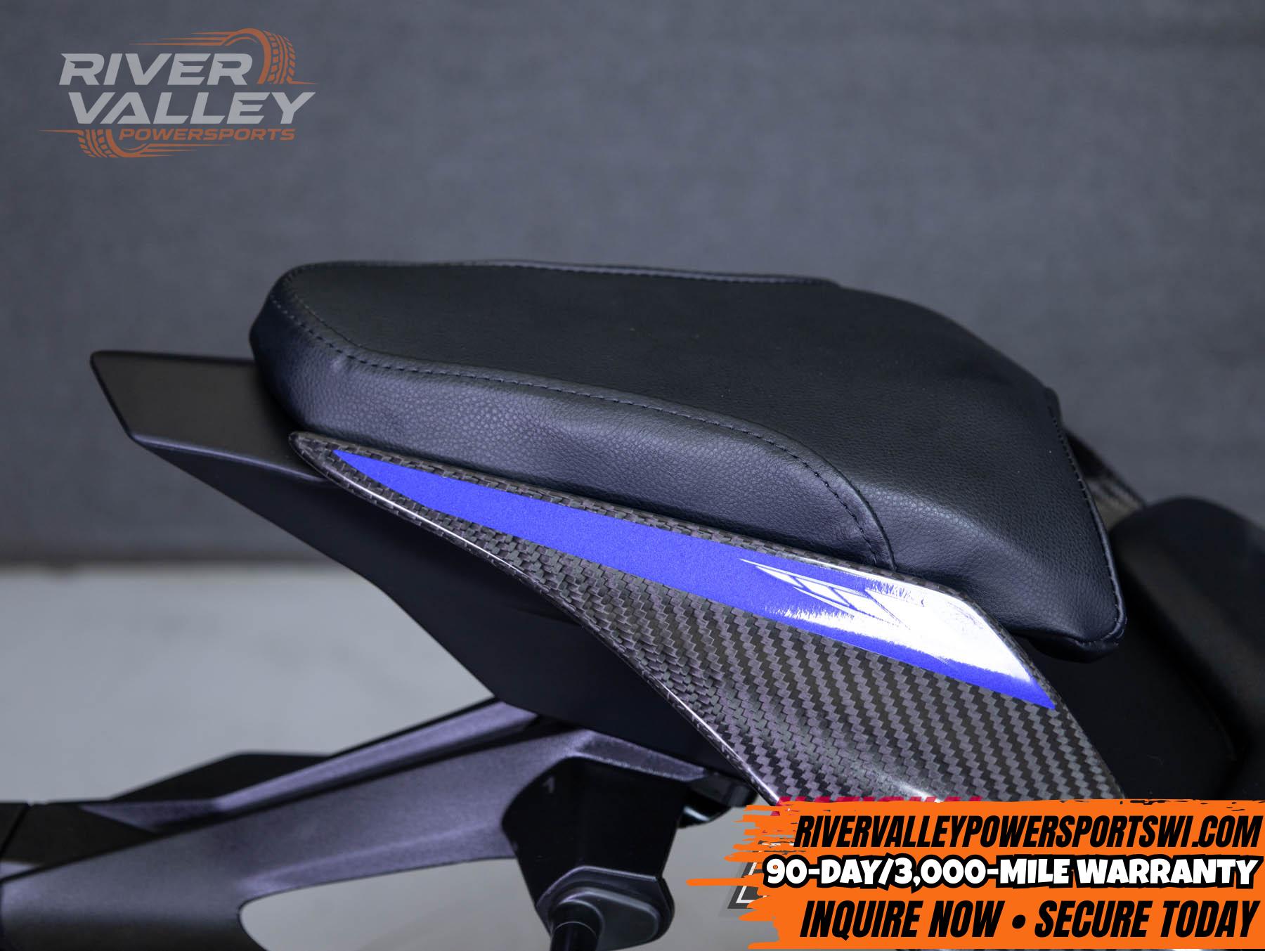 2021 YAMAHA YZFR1M 1000 W/ABS