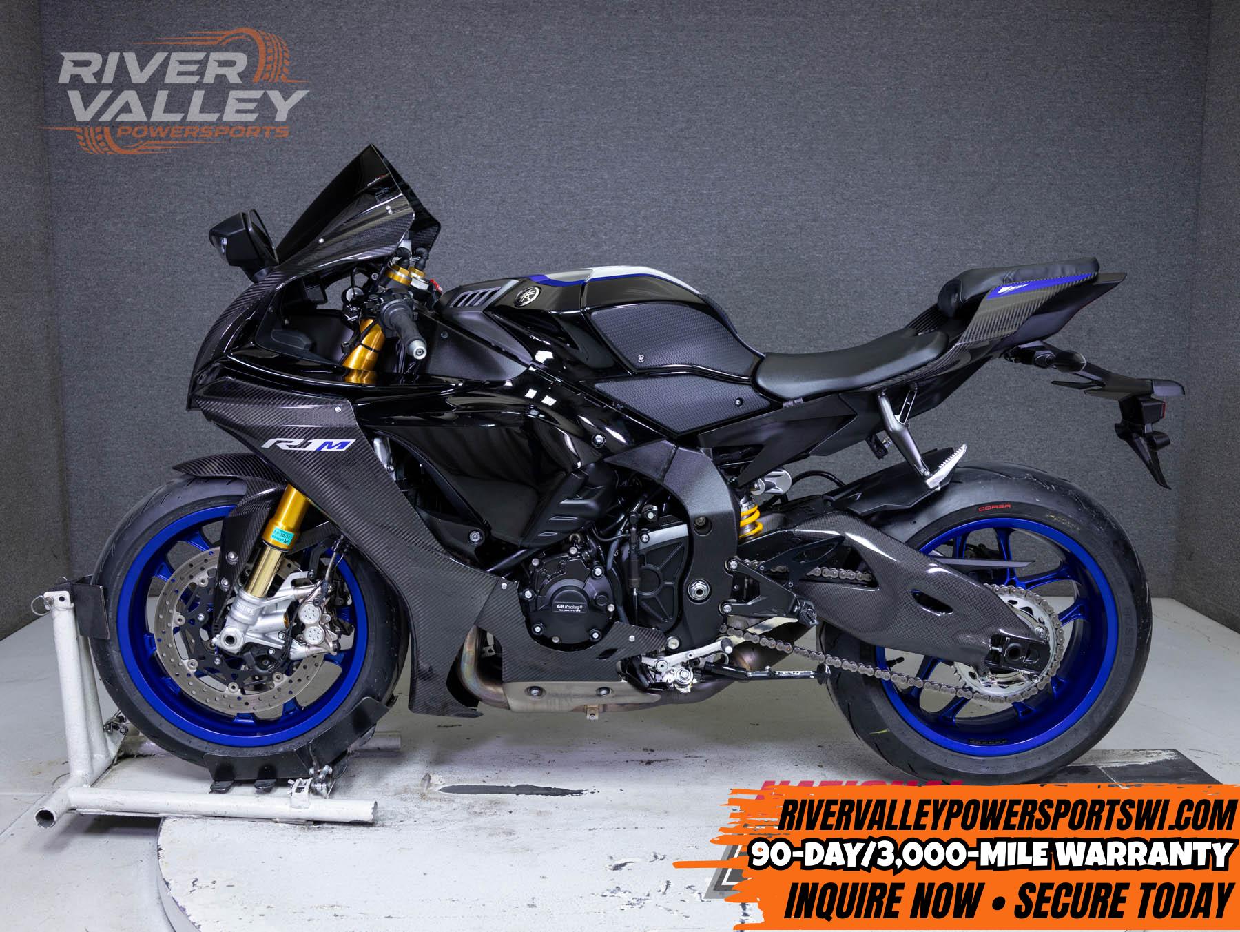 2021 YAMAHA YZFR1M 1000 W/ABS